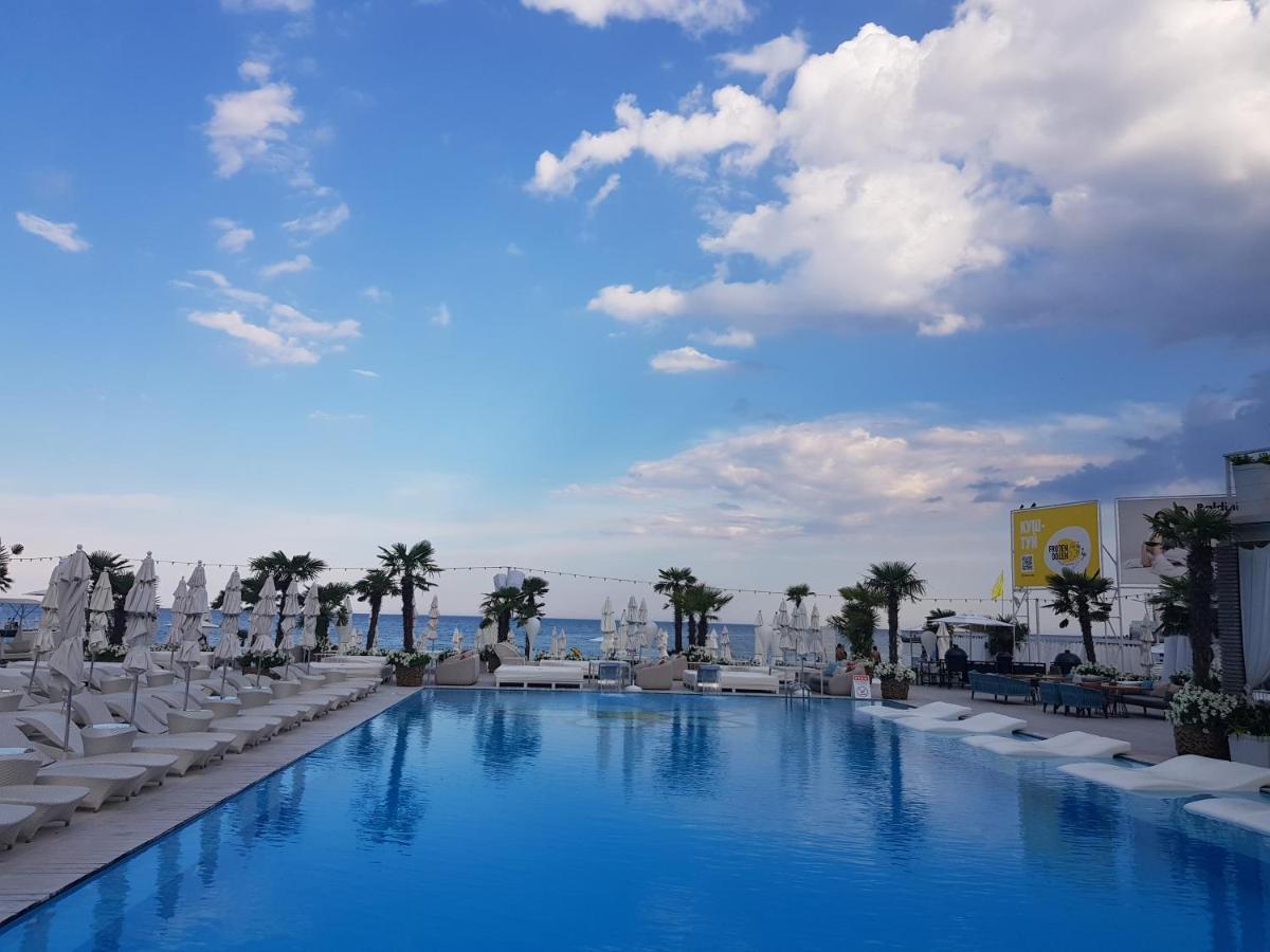Appartamento Arcadia Sky Odessa Esterno foto