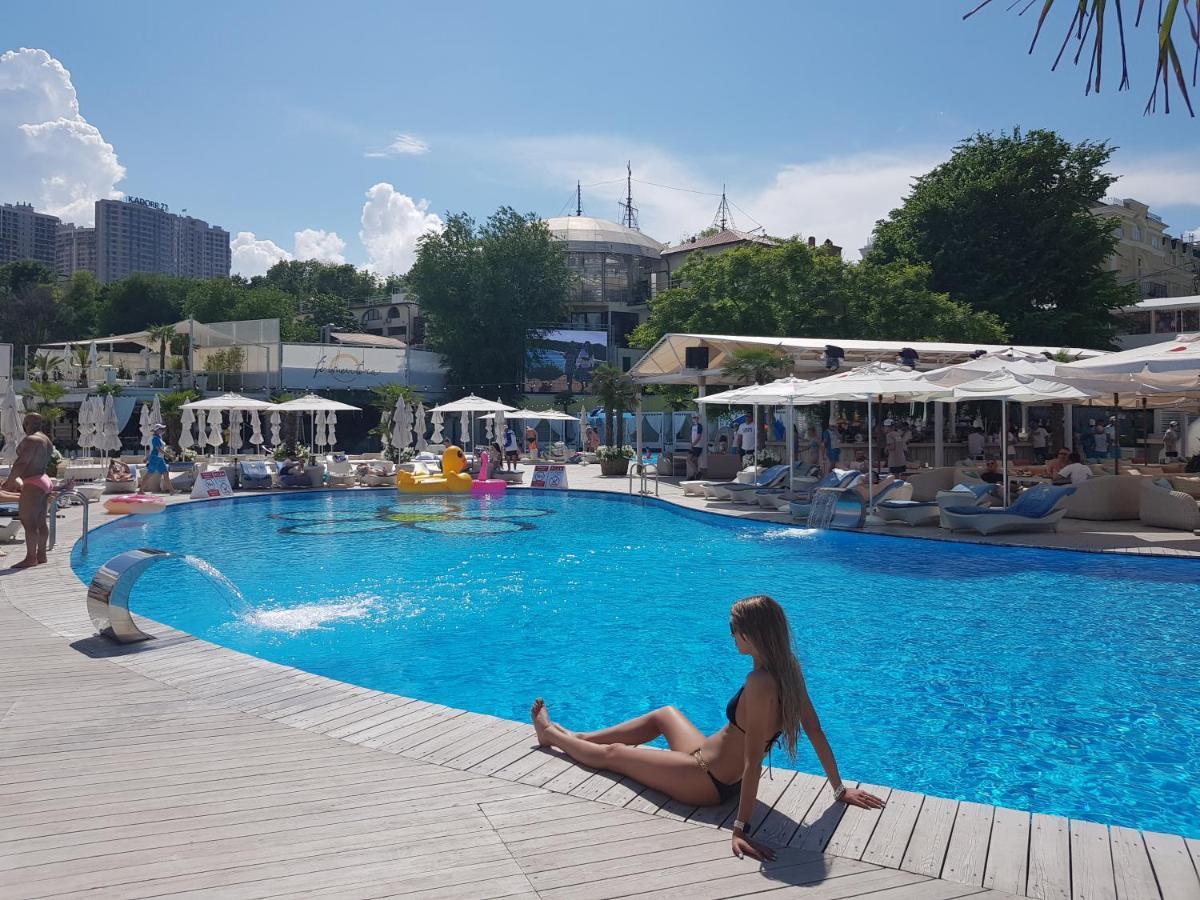 Appartamento Arcadia Sky Odessa Esterno foto