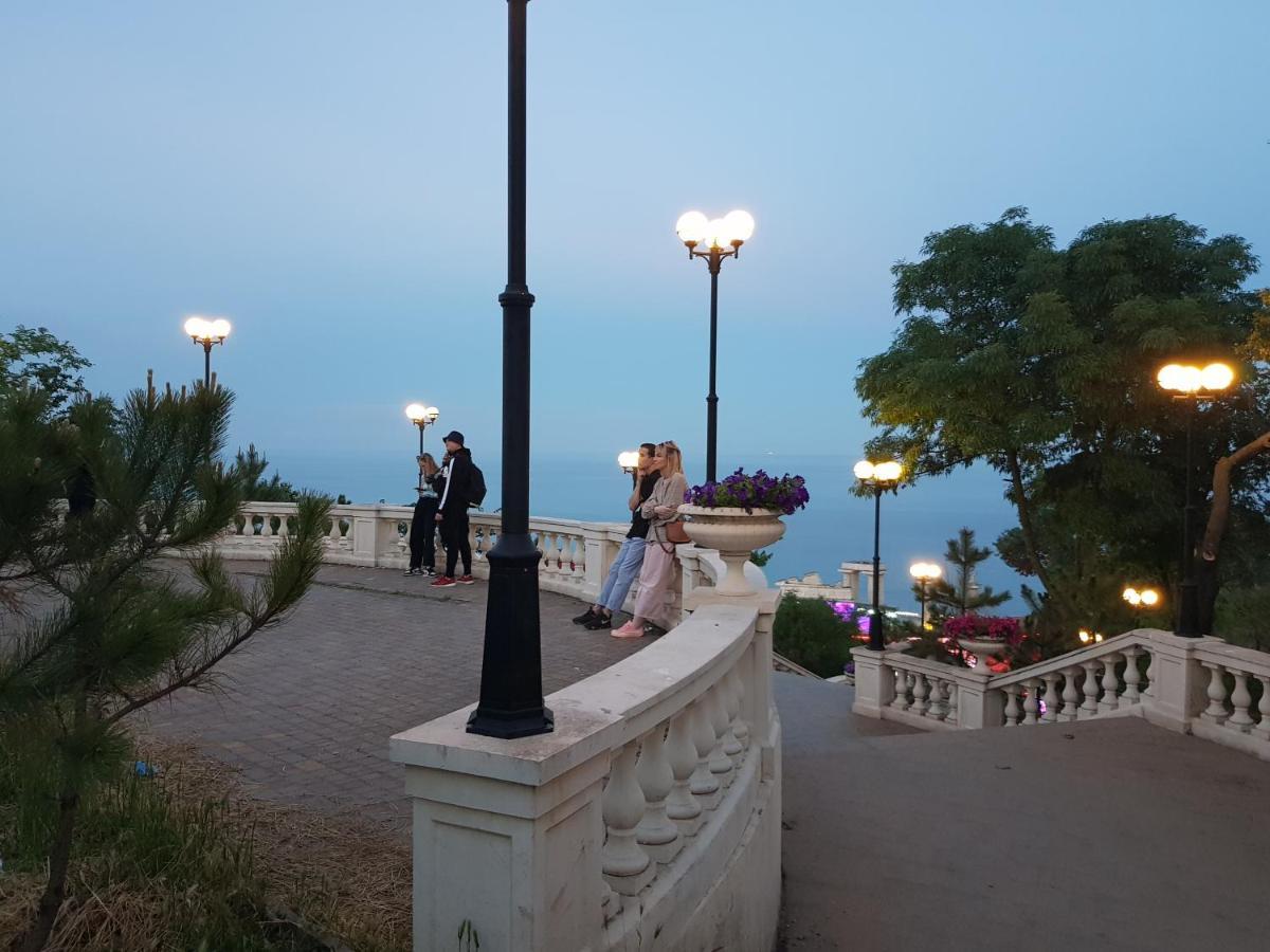 Appartamento Arcadia Sky Odessa Esterno foto
