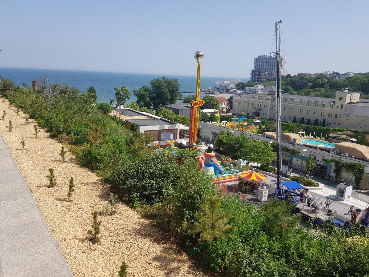 Appartamento Arcadia Sky Odessa Esterno foto