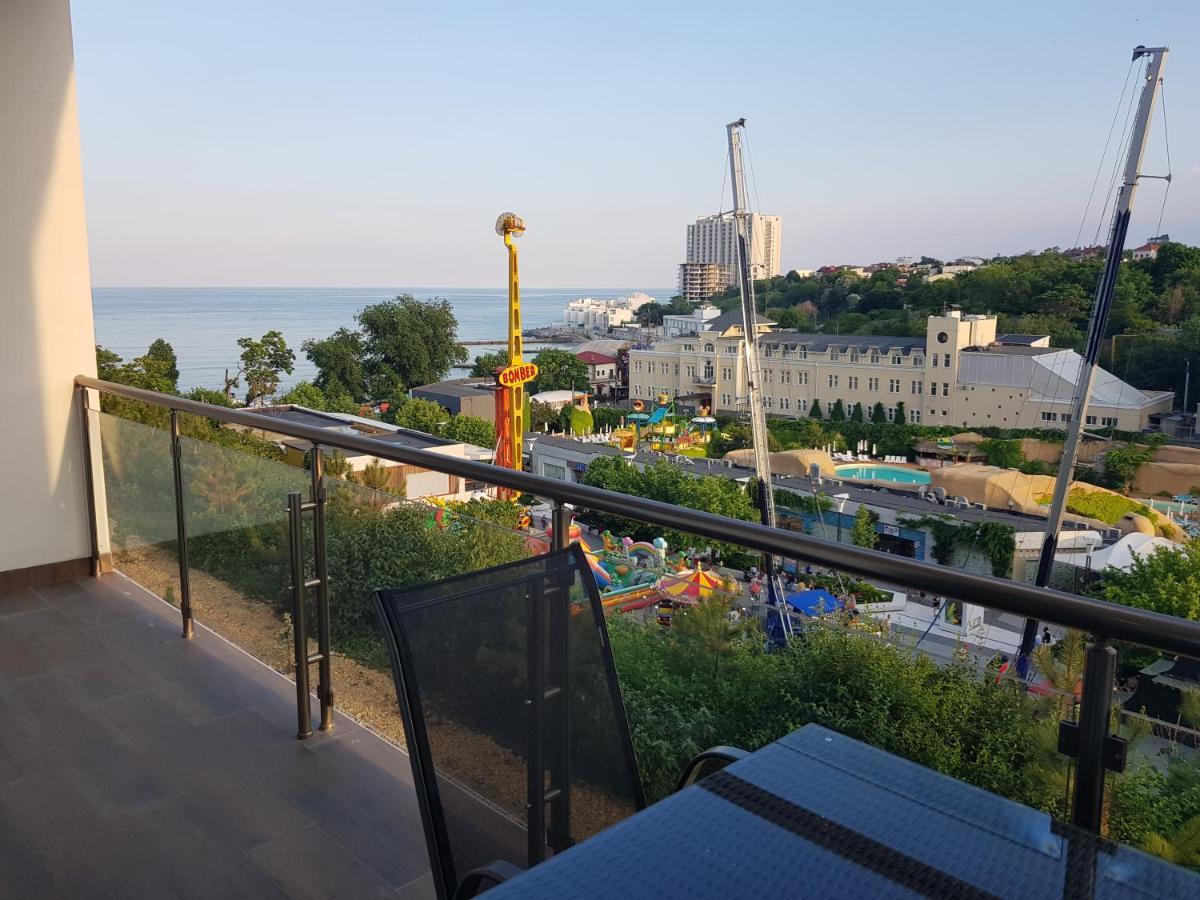 Appartamento Arcadia Sky Odessa Esterno foto