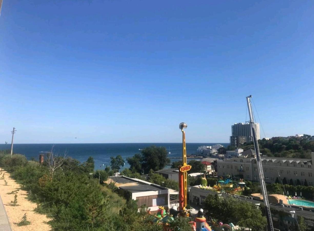 Appartamento Arcadia Sky Odessa Esterno foto